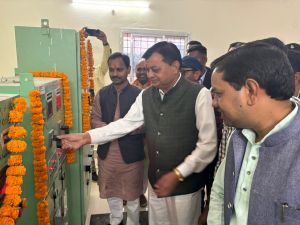 लो वोल्टेज और बिजली की समस्या होगी दूर: मंत्री श्री देवांगन लो वोल्टेज और बिजली की समस्या होगी दूर: मंत्री श्री देवांगन