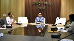 नगरीय निकायों में सफाई व पेयजल व्यवस्था बेहतर रखना सुनिश्चित करे - कलेक्टर 