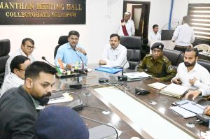 एसडीएम भी लगाएंगे अब हर बुधवार को जनदर्शन एसडीएम भी लगाएंगे अब हर बुधवार को जनदर्शन