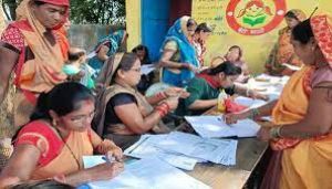  पहले दिन 1 लाख 81 हजार से अधिक महिलाओं के आवेदन से महतारी वंदन का श्रीगणेश