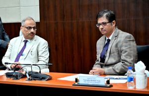 आवासीय कॉलोनी राज्य के लिए बने मिसाल : चीफ जस्टिस श्री सिन्हा आवासीय कॉलोनी राज्य के लिए बने मिसाल : चीफ जस्टिस श्री सिन्हा