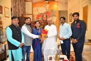 राज्यपाल श्री हरिचंदन से उत्कल समाज के प्रतिनिधिमण्डल ने की सौजन्य भेंट राज्यपाल श्री हरिचंदन से उत्कल समाज के प्रतिनिधिमण्डल ने की सौजन्य भेंट