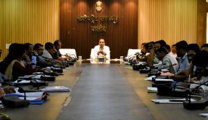  कलेक्टर जनदर्शन में प्राप्त आवेदनों का शीघ्र निराकरण सुनिश्चित करें: सीईओ डाॅ. संजय कन्नौजे