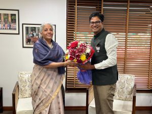  केंद्रीय वित्त मंत्री निर्मला सीतारमण से  वित्त मंत्री ओपी चौधरी ने की मुलाकात