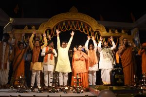  मुख्यमंत्री श्री विष्णुदेव साय ने की महानदी की महाआरती