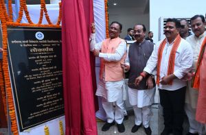मुख्यमंत्री ने  स्वामी विवेकानंद तकनीकी विवि  में  दो शैक्षणिक भवनों का किया लोकार्पण