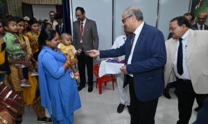 मुख्य न्यायाधीश रमेश सिन्हा द्वारा छत्तीसगढ़ उच्च न्यायालय में नवीन चिकित्सालय कक्ष एवं बच्चों के झूलाघर का उद्घाटन मुख्य न्यायाधीश रमेश सिन्हा द्वारा छत्तीसगढ़ उच्च न्यायालय में नवीन चिकित्सालय कक्ष एवं बच्चों के झूलाघर का उद्घाटन