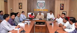 चुनाव के लिए उपलब्ध रहे वाहन:कलेक्टर