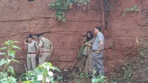 कुम्हारी में हुई बस दुर्घटना में घायलों की सहायता के लिए जिला एवं पुलिस प्रशासन ने दिखाई तत्परता