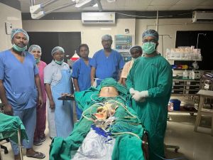 गंभीर पेट दर्द से पीड़ित व्यक्ति की सफलतापूर्वक की गयी सर्जरी गंभीर पेट दर्द से पीड़ित व्यक्ति की सफलतापूर्वक की गयी सर्जरी