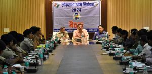 स्वतंत्र, निष्पक्ष एवं शांतिपूर्ण मतदान सम्पन्न कराने हेतु सभी व्यवस्थाएं सुनिश्चित की जाए - संभागायुक्त श्री राठौर स्वतंत्र, निष्पक्ष एवं शांतिपूर्ण मतदान सम्पन्न कराने हेतु सभी व्यवस्थाएं सुनिश्चित की जाए - संभागायुक्त श्री राठौर