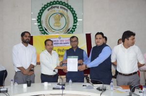 मतदाता जागरूकता के लिए “मे-फेयर“ लेक रिसॉर्ट की अनुकरणीय पहल मतदाता जागरूकता के लिए “मे-फेयर“ लेक रिसॉर्ट की अनुकरणीय पहल