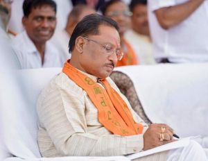 अमित शाह का एडिटेड वीडियो वायरल करने पर मुख्यमंत्री साय ने कहा - ऐसी हरकतें बर्दाश्त नहीं अमित शाह का एडिटेड वीडियो वायरल करने पर मुख्यमंत्री साय ने कहा - ऐसी हरकतें बर्दाश्त नहीं