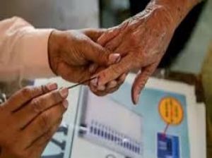 मतदान पर्ची के साथ 12 प्रकार के दस्तावेज दिखा कर डाल पाएंगे वोट