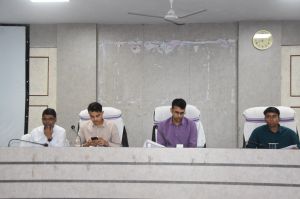  साप्ताहिक समय-सीमा की बैठक सम्पन्न आचार संहिता के उपरांत सुविधा शिविर फेस-2 त्वरित प्रारंभ करने के निर्देश-श्री चतुर्वेदी