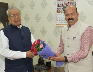  कृषि विश्वविद्यालय द्वारा विकसित संजीवनी धान का फायदा अधिक से अधिक लोगों तक पहुंचेः राज्यपाल 