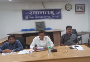 गर्मी में पेयजल की पर्याप्त व्यवस्था सुनिश्चित हो-आयुक्त गर्मी में पेयजल की पर्याप्त व्यवस्था सुनिश्चित हो-आयुक्त