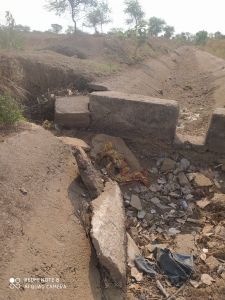 टेकारी सिंचाई पंचायत के नहर - नालियों के मरम्मत न होने से 4000 एकड़ खेतों का सिंचाई मुश्किल टेकारी सिंचाई पंचायत के नहर - नालियों के मरम्मत न होने से 4000 एकड़ खेतों का सिंचाई मुश्किल