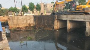 बारिश से पूर्व नालों की सफाई युद्ध स्तर पर जारी बारिश से पूर्व नालों की सफाई युद्ध स्तर पर जारी