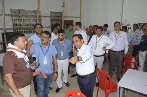 कलेक्टर ने किया मतगणना स्थल का निरीक्षण, दिए आवश्यक निर्देश