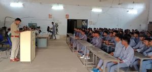 बालोद जिले को दुर्घटना मुक्त जिला बनाने हेतु आयोजित किए जा रहे विभिन्न गतिविधियां बालोद जिले को दुर्घटना मुक्त जिला बनाने हेतु आयोजित किए जा रहे विभिन्न गतिविधियां