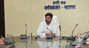 अवैधानिक,गैर कानूनी अथवा लोक शांति भंग करने वालों की जानकारी देने बलौदाबाजार प्रशासन ने जिलेवासियों से की अपील अवैधानिक,गैर कानूनी अथवा लोक शांति भंग करने वालों की जानकारी देने बलौदाबाजार प्रशासन ने जिलेवासियों से की अपील