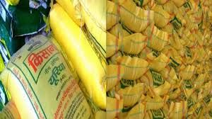 सहकारी समितियों में खाद, बीज का पर्याप्त भण्डारण परेशानी से बचने अग्रिम उठाव करें किसान