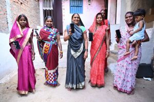  महतारी वंदन योजना:आर्थिक सशक्ति से परिवार में बढ़ा सम्मान, लक्ष्मी की बदल रही तकदीर