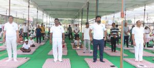 सूरजपुर के स्टेडियम ग्राउंड में जिला स्तरीय अंतर्राष्ट्रीय योग दिवस का आयोजन सूरजपुर के स्टेडियम ग्राउंड में जिला स्तरीय अंतर्राष्ट्रीय योग दिवस का आयोजन