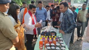 उप मुख्यमंत्री श्री विजय शर्मा ने मिलेट कैफे का किया अवलोकन उप मुख्यमंत्री श्री विजय शर्मा ने मिलेट कैफे का किया अवलोकन