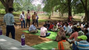   सुदूर ग्राम छिंदनार की ग्राम सभा में शामिल हुए कलेक्टर