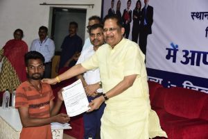  मुख्यमंत्री के निर्देश पर आयोजित मेगा प्लेसमेंट कैंप को मिला अच्छा प्रतिसाद