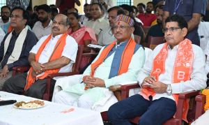  प्रधानमंत्री नरेन्द्र मोदी के मन की बात कार्यक्रम में शामिल हुए मुख्यमंत्री