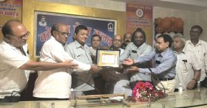 विकास में प्रेस की महत्वपूर्ण भूमिका : कैबिनेट मंत्री लखनलाल देवांगन विकास में प्रेस की महत्वपूर्ण भूमिका : कैबिनेट मंत्री लखनलाल देवांगन