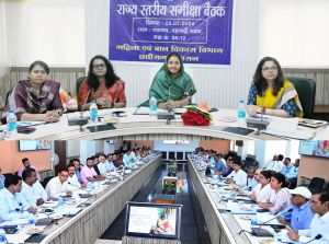 मिशन मोड में कार्य कर छत्तीसगढ़ को कुपोषण मुक्त बनाना है मिशन मोड में कार्य कर छत्तीसगढ़ को कुपोषण मुक्त बनाना है