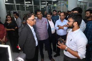 16वें वित्त आयोग के प्रतिनिधि मंडल ने देर रात पहुंचकर नालंदा परिसर का किया अवलोकन 16वें वित्त आयोग के प्रतिनिधि मंडल ने देर रात पहुंचकर नालंदा परिसर का किया अवलोकन