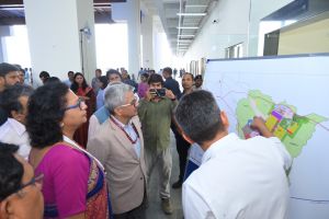 केंद्रीय वित्त आयोग के दल ने देखा नवा रायपुर केंद्रीय वित्त आयोग के दल ने देखा नवा रायपुर