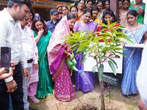 देश के विकास और जीवन को खुशहाल बनाने जल, नारी और पेड़ संरक्षित करना हैै आवश्यक : मंत्री श्रीमती राजवाड़े देश के विकास और जीवन को खुशहाल बनाने जल, नारी और पेड़ संरक्षित करना हैै आवश्यक : मंत्री श्रीमती राजवाड़े