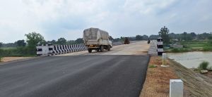   सफलता की कहानी : छिंदई नदी में बना उच्च स्तरीय पुल, ग्रामीणों के लिए आवागमन का रास्ता गया खुल