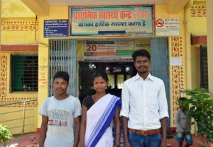 सफलता की कहानी: कडुवाहट भरी जिंदगी में आई मिठास, नौकरी ने पहाड़ी कोरवाओं के जीवन में लाया उल्लास सफलता की कहानी: कडुवाहट भरी जिंदगी में आई मिठास, नौकरी ने पहाड़ी कोरवाओं के जीवन में लाया उल्लास