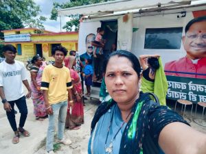 शहर से मलेरिया प्रभावित गांवों में भेजे गए मोबाइल मेडिकल वाहन शहर से मलेरिया प्रभावित गांवों में भेजे गए मोबाइल मेडिकल वाहन