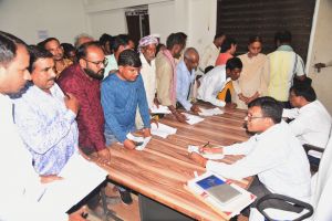 साप्ताहिक जनदर्शन में सुनी गई लोगों की समस्याएं साप्ताहिक जनदर्शन में सुनी गई लोगों की समस्याएं