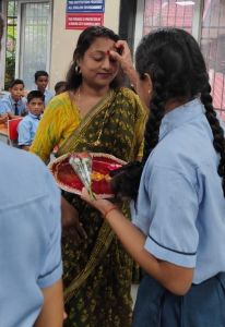   गुरुपूर्णिमा पर स्कूलों में विभिन्न कार्यक्रम आयोजित