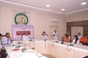   कलेक्टर डाॅ. गौरव सिंह ने ली आरटीई को प्रभावी बनाने बैठक