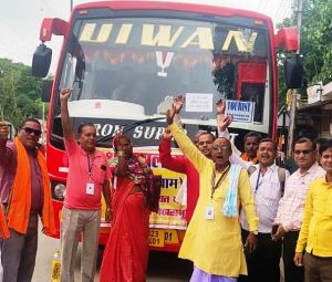 श्री रामलला दर्शन के लिए 38 श्रद्धालुओं का दल हुआ रवाना श्री रामलला दर्शन के लिए 38 श्रद्धालुओं का दल हुआ रवाना
