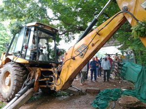 औद्योगिक क्षेत्र डी.आई.सी के भूखण्ड से अवैध अतिक्रमण हटाया गया औद्योगिक क्षेत्र डी.आई.सी के भूखण्ड से अवैध अतिक्रमण हटाया गया