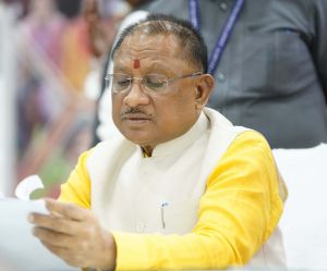  वन भूमि पर अतिक्रमण, रेत के अवैध उत्खनन करने की शिकायत: मुख्यमंत्री ने कार्रवाई के निर्देश दिए