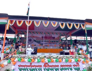  मुंगेली जिले में हर्षाेल्लास के साथ मनाया गया स्वतंत्रता दिवस