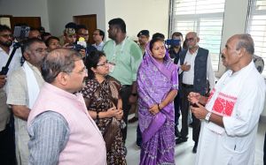  दिव्यांगजनों के सशक्तिकरण में प्रभावी साबित होगा सीआरसी का नया भवन- केन्द्रीय सामाजिक न्याय एवं अधिकारिता मंत्री डॉ. वीरेन्द्र कुमार खटीक