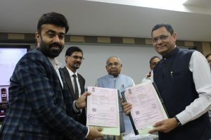 छत्तीसगढ़ स्वामी विवेकानंद तकनीकी विश्वविद्यालय तथा केन्द्रीय पेट्रोकेमिकल इंजीनियरिंग एवं प्रौद्योगिकी संस्थान के बीच हुआ समझौता छत्तीसगढ़ स्वामी विवेकानंद तकनीकी विश्वविद्यालय तथा केन्द्रीय पेट्रोकेमिकल इंजीनियरिंग एवं प्रौद्योगिकी संस्थान के बीच हुआ समझौता